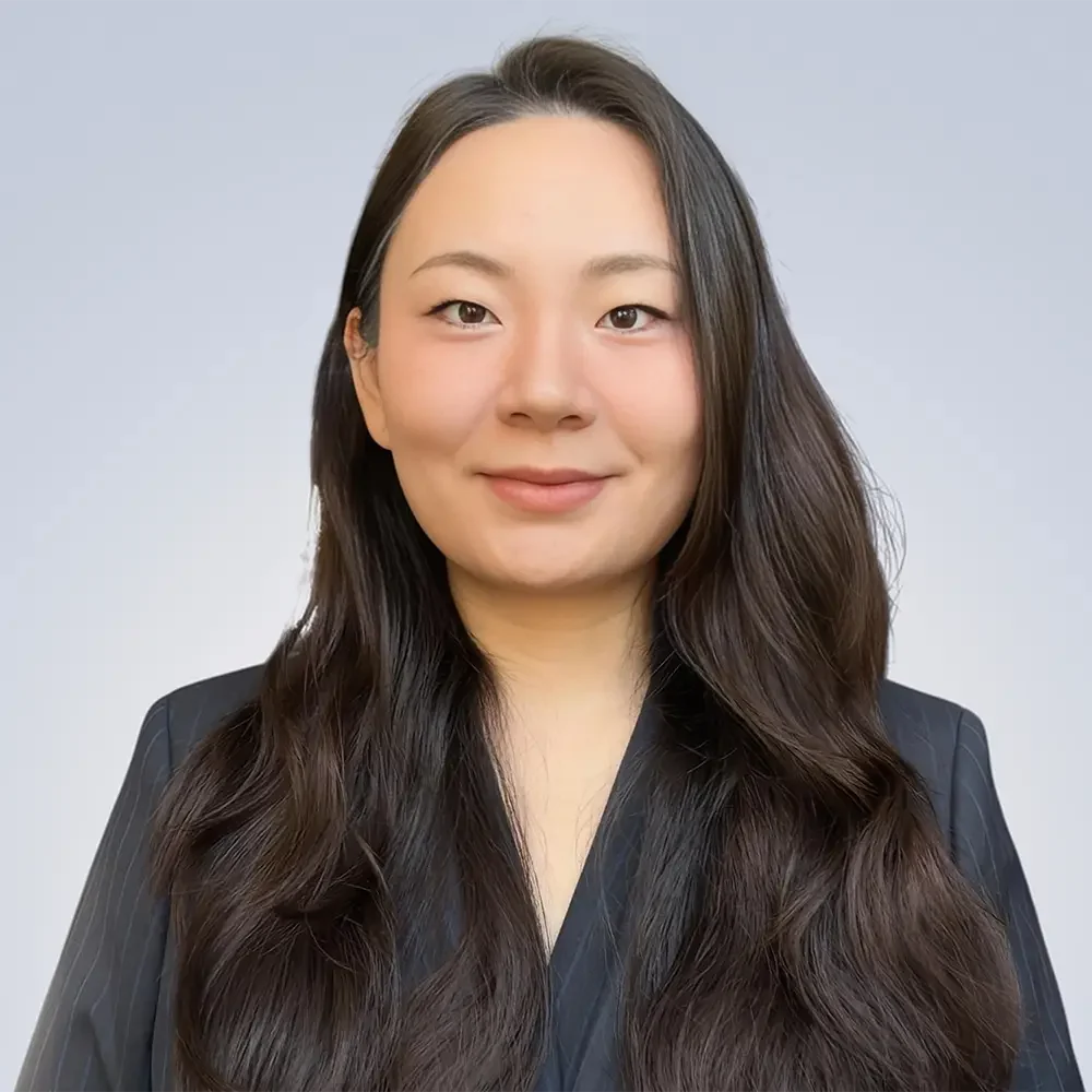 Yuwen-Huyan-Headshot