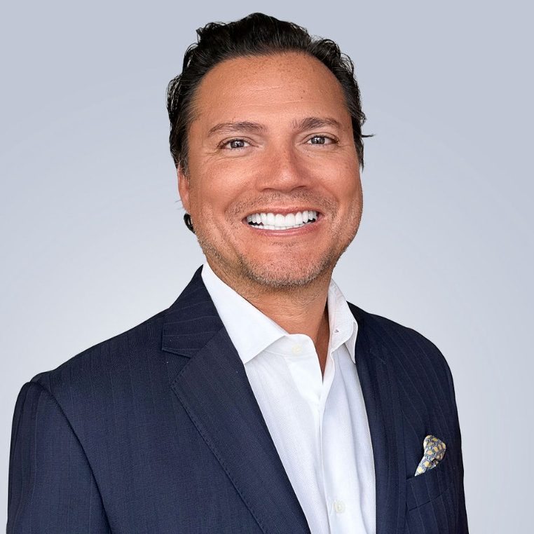 darrin ocasio headshot